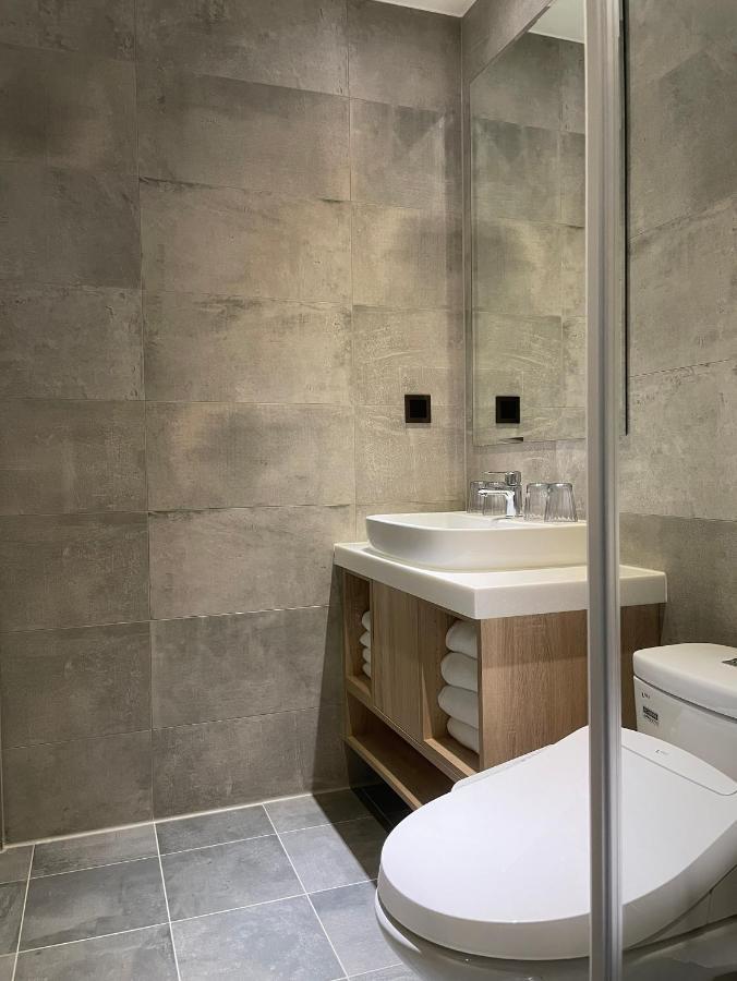 N Hotel Тайбэй Экстерьер фото